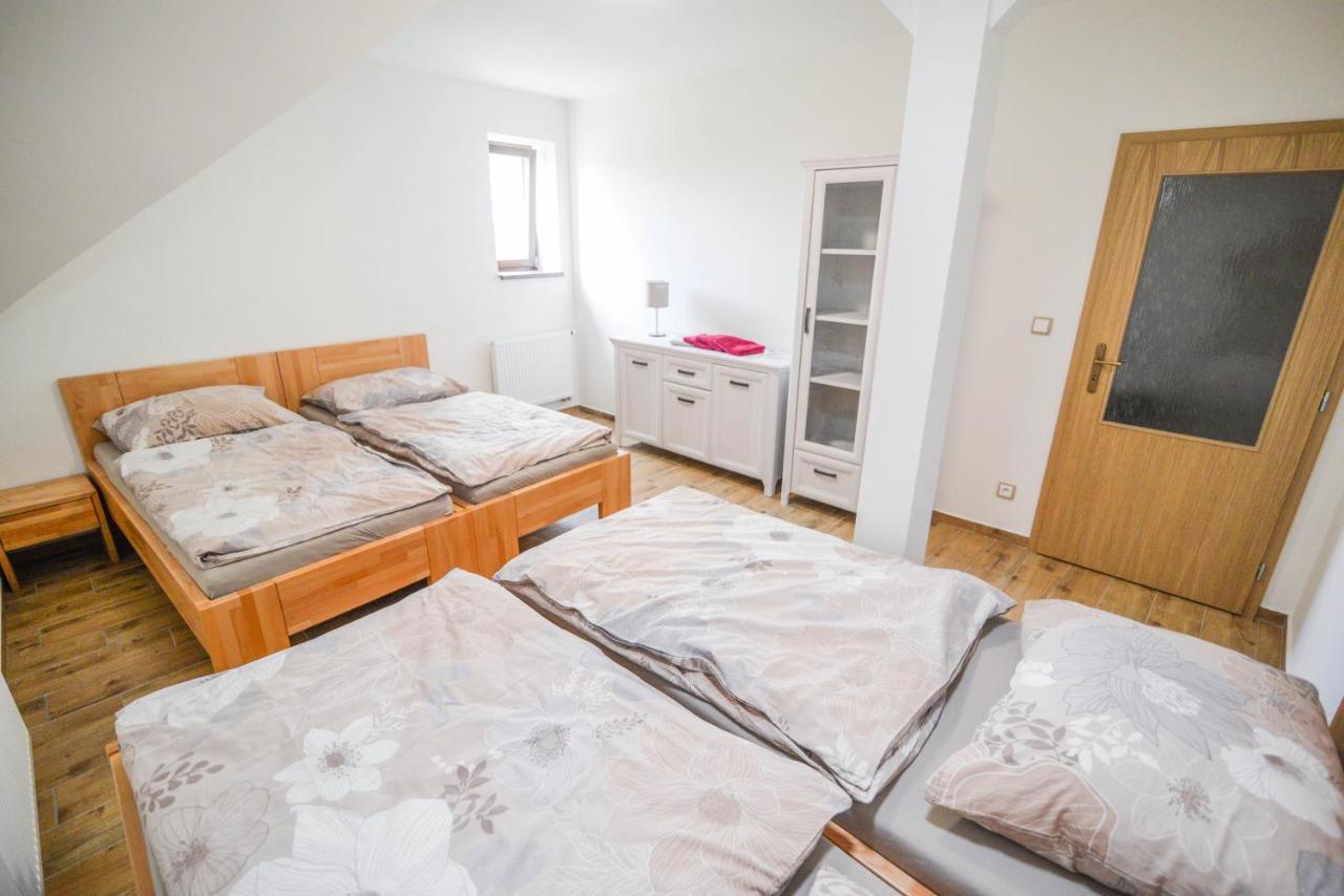Pension Pod Hvezdami Bozejov Buitenkant foto